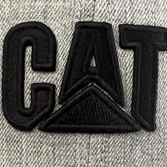 CAT Caterpillar Sheridan Flat Bill Hat - Picture 2 of 5